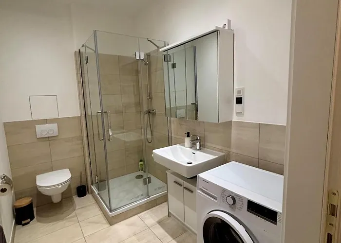 Apartamento Lovely With Private Garden And Ac In Prime Location Viena